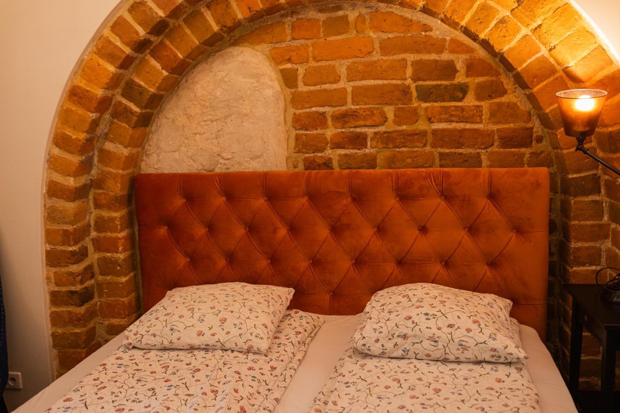 Lux Apartmenty - Old City Cracovia Esterno foto
