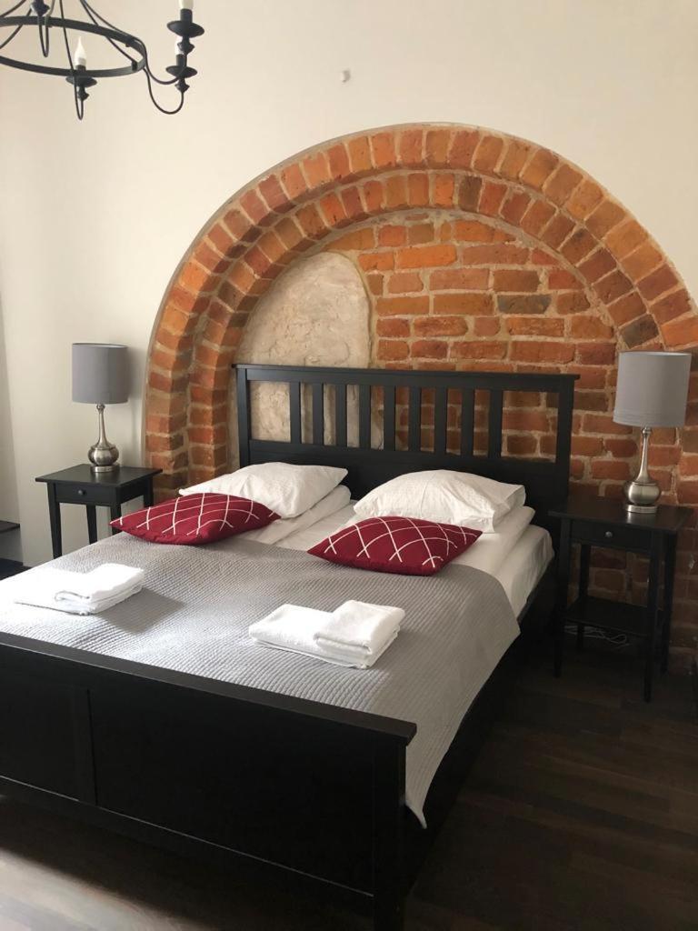 Lux Apartmenty - Old City Cracovia Esterno foto